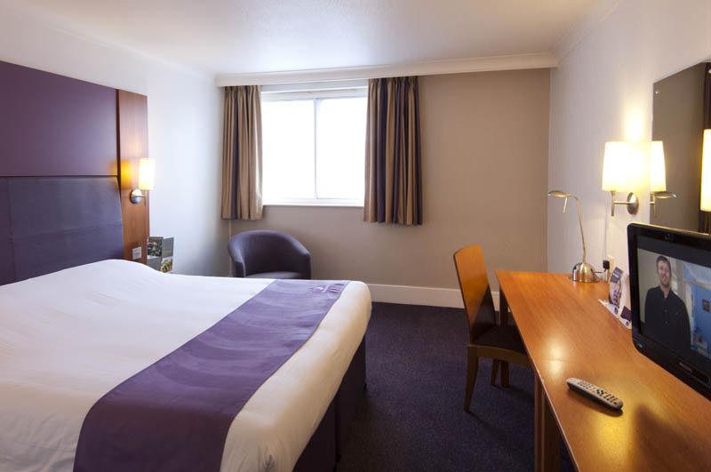 Premier Inn Dundee Centre Esterno foto