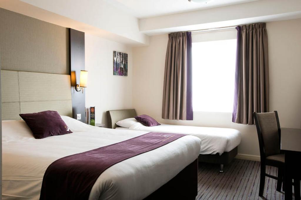 Premier Inn Dundee Centre Esterno foto