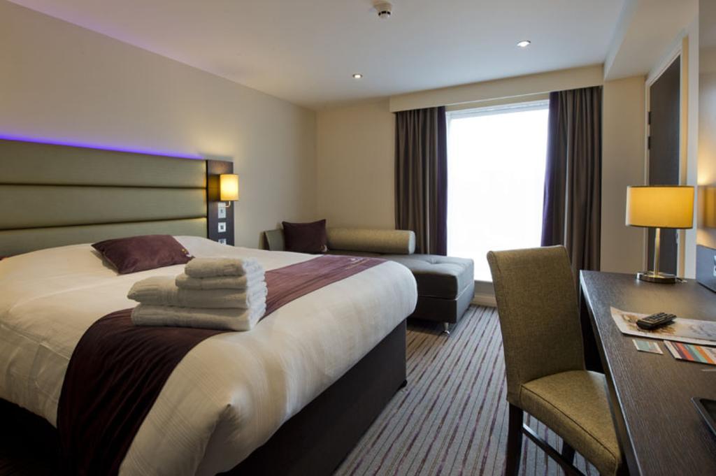 Premier Inn Dundee Centre Esterno foto