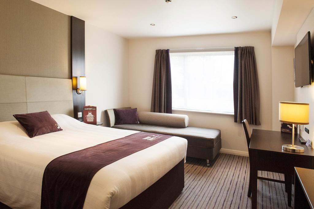 Premier Inn Dundee Centre Esterno foto